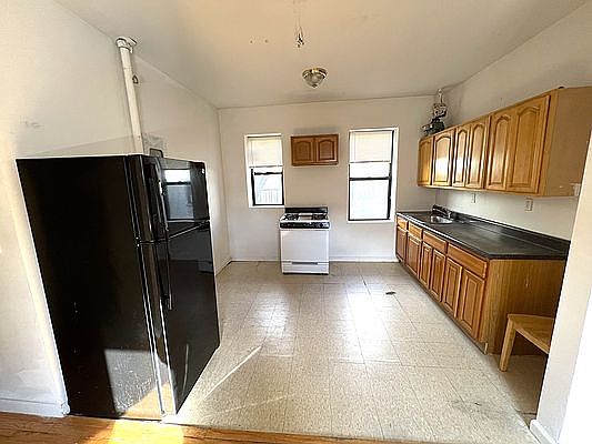 1st image of 21-16 35th St #5M