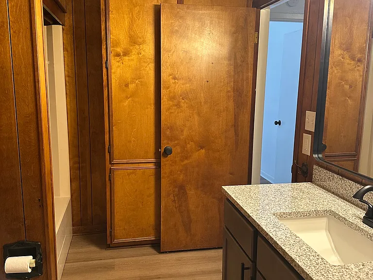 3306 Erwin Ave #A — Photo 8