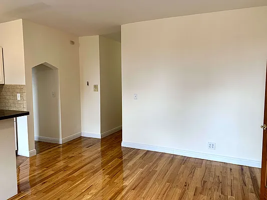 Rented by Vass Stevens Group | media 19