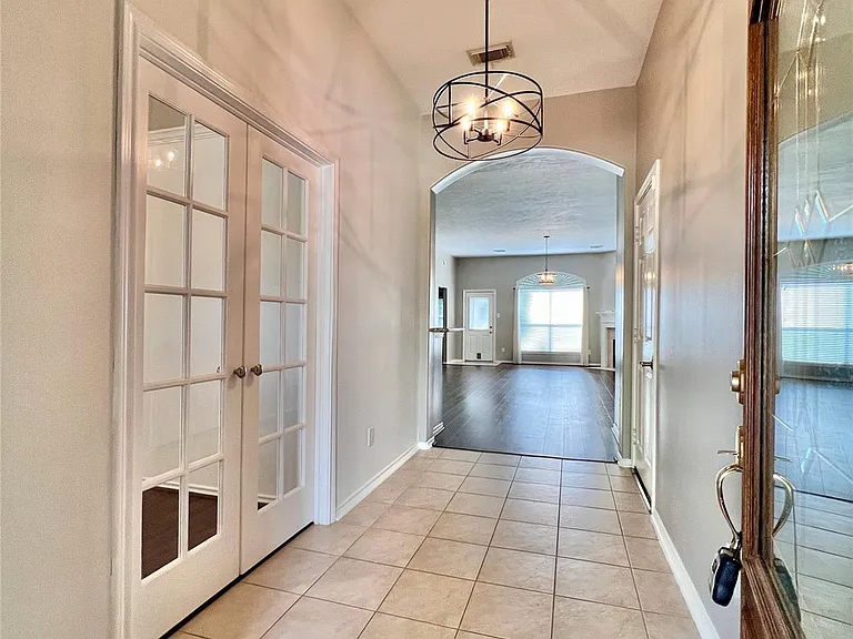 67 N Merryweather Cir — Photo 24