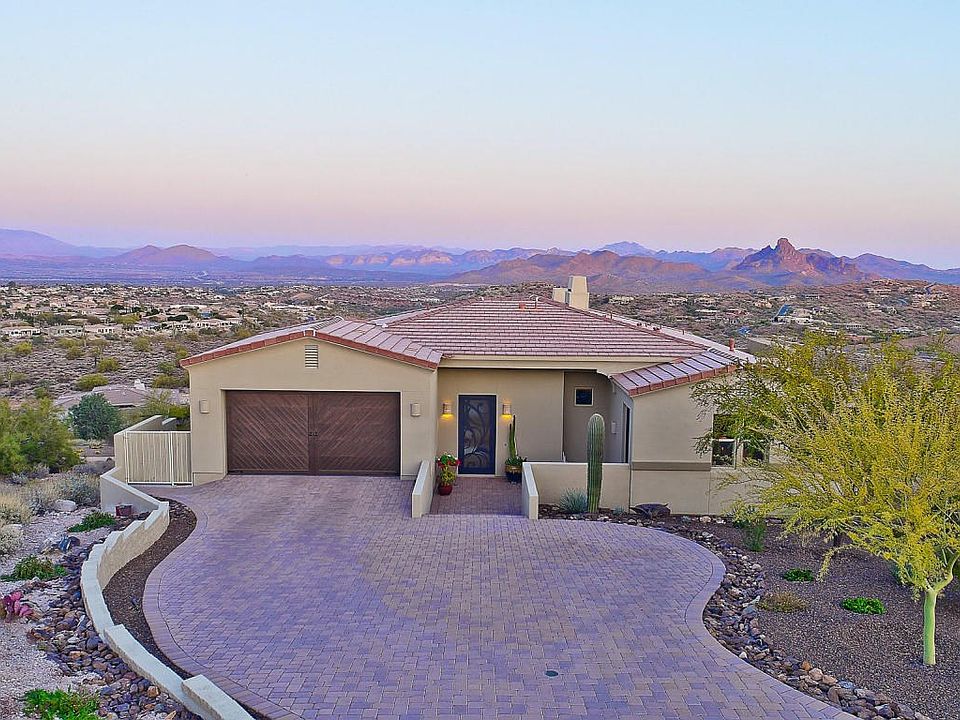 CURB APPEAL!