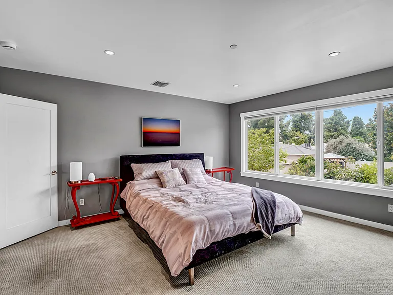 2909 W Clark Ave — Photo 15