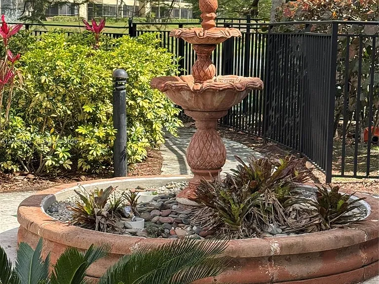 1825 Palm Cove Blvd #7-204 — Photo 12