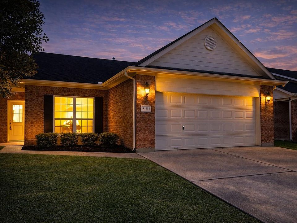 1st image of 418 Price Dr