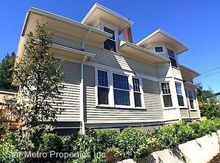 2231 SE Belmont St, Portland, OR 97214