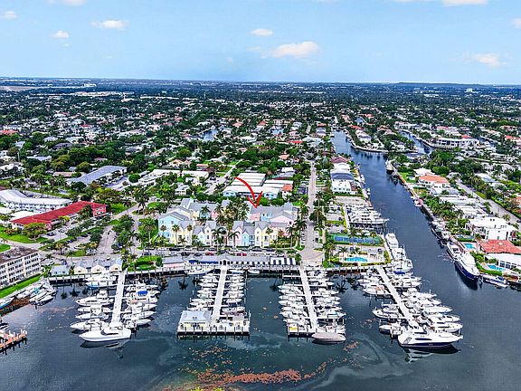4th image of 2860 Marina Circle