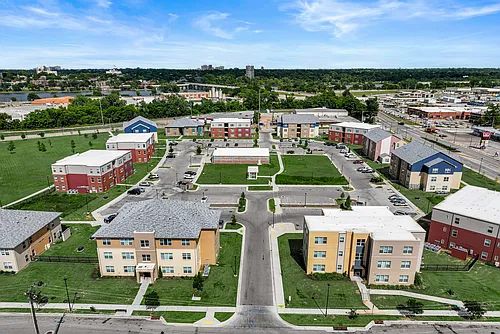 River West Apartments Photo 1