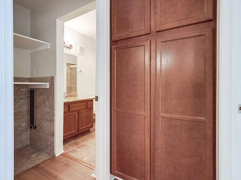 432 Edgehill Ln #33 — Photo 14