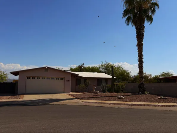 7311 N Iron Bell Pl, Tucson, AZ 85741