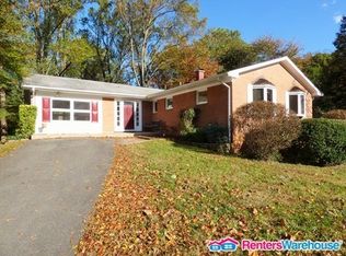 9936 Clearfield Ave, Vienna, VA 22181