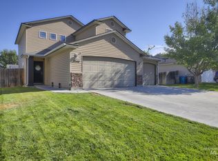 2048 W Blakes Creek Ave, Nampa, ID 83686