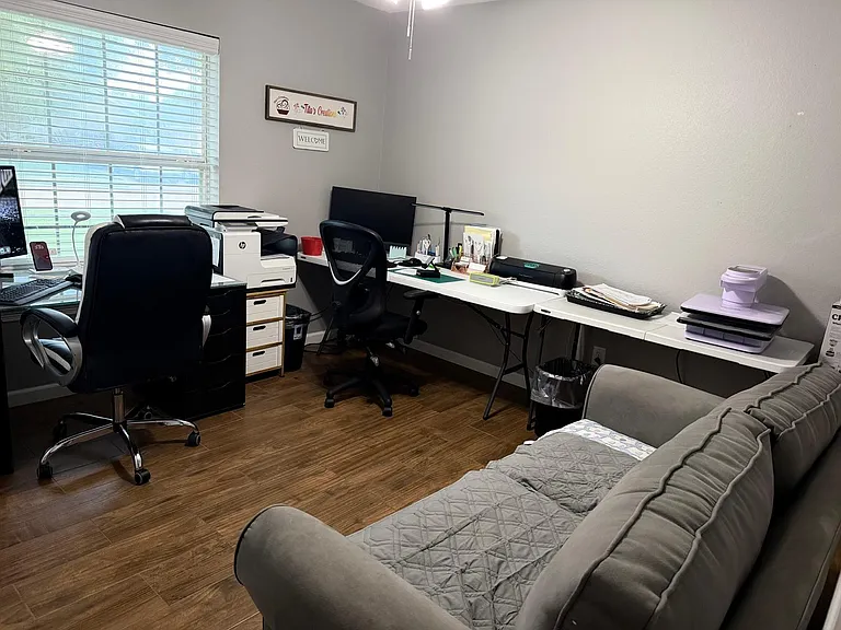 10918 Barker Gate Ct — Photo 18