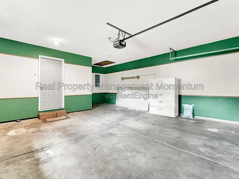 813 Daniel Ln — Photo 29
