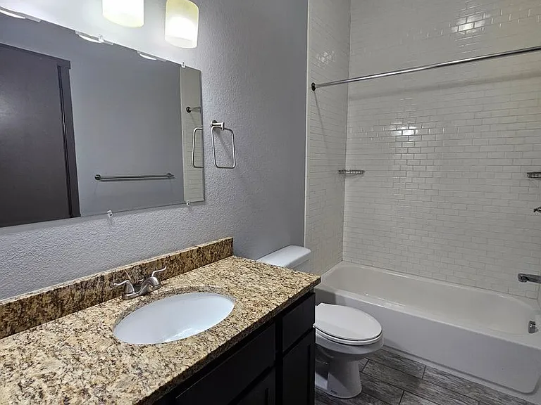 Recent Construction, Premier Finishes, Wonderful Rates! Enclave Apartments — Photo 41