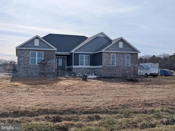 22344 Hummingbird Rd, Ellendale, DE 19941