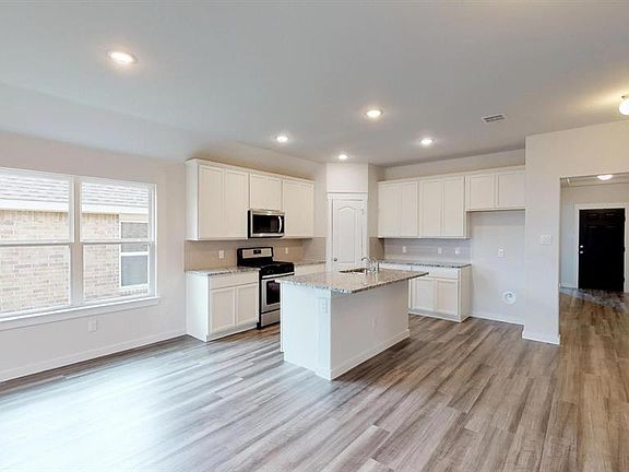 2nd image of 6128 Hornwood Dr