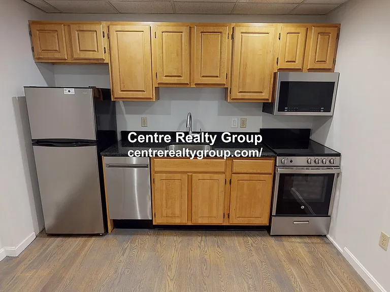 77 Park Dr #A — Photo 1