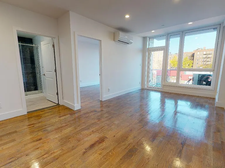 13828 Queens Blvd #2E — Photo 4
