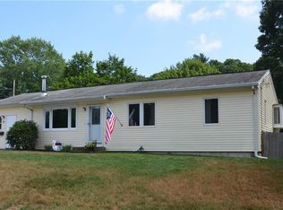 17 Jade Rd, Coventry, RI 02816
