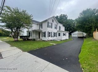 87 High St, Hoosick Falls, NY 12090