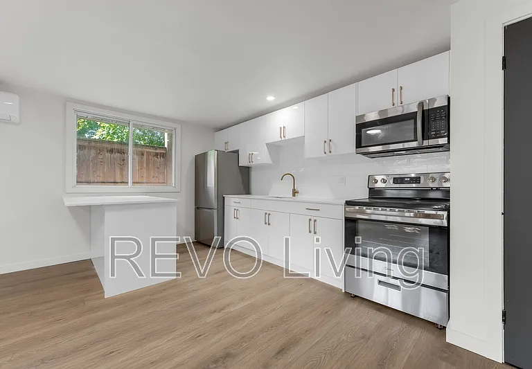 3 Water St #ST7 — Photo 1