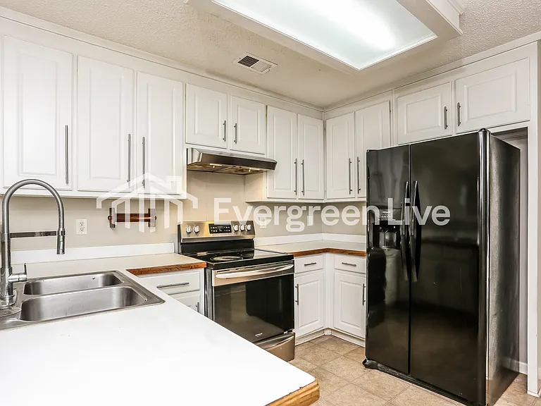 470 Gin Mill Dr — Photo 6
