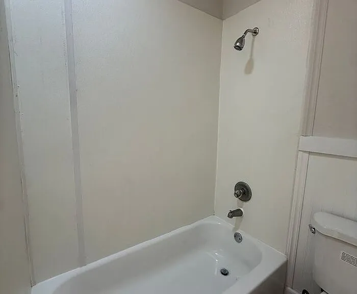 203 Morrison St #B — Photo 13