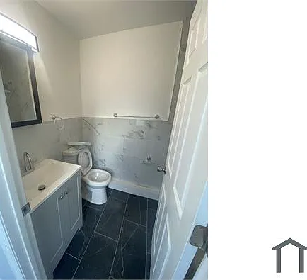 58 Chestnut St #2W — Photo 4