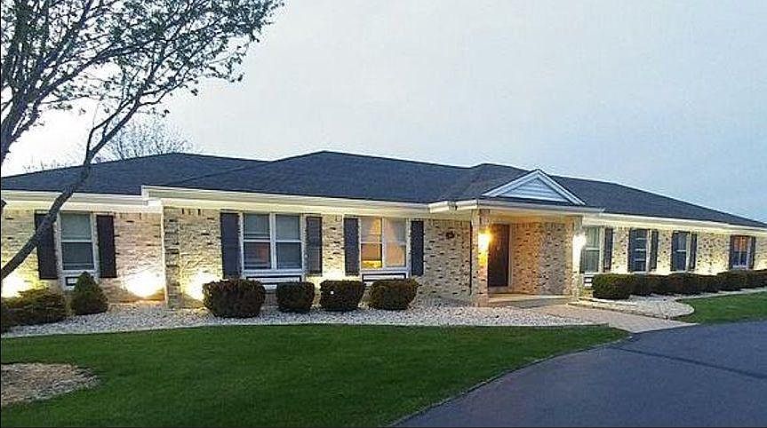 1st image of 1120 West Lodgewood COURT