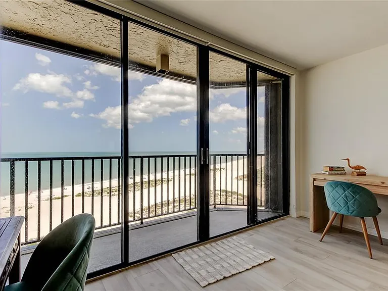 1290 Gulf Blvd #1102 — Photo 27