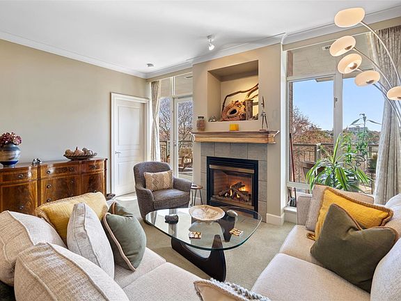 5th image of 21 Dallas Rd #628