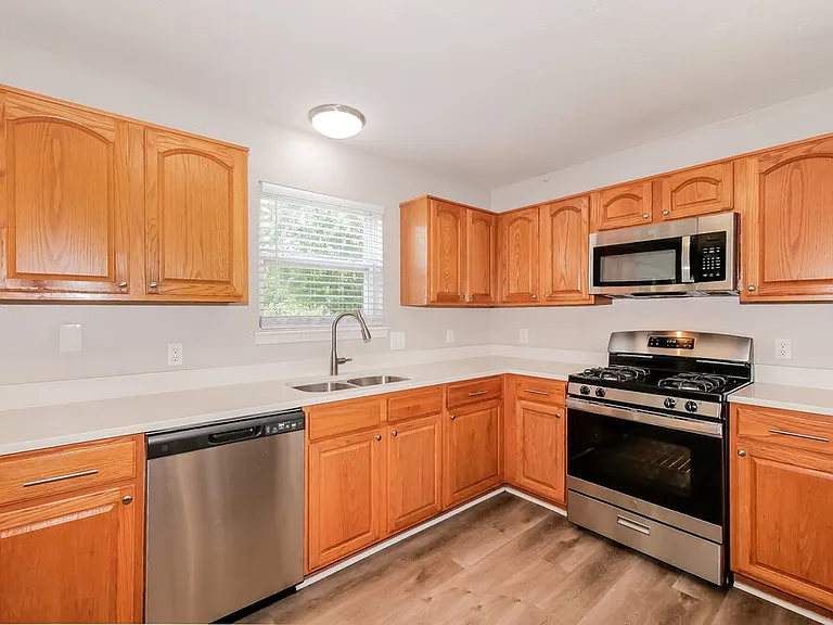 749 Morgan Way — Photo 10