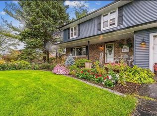 6657 Winding Way, Deforest, WI 53532