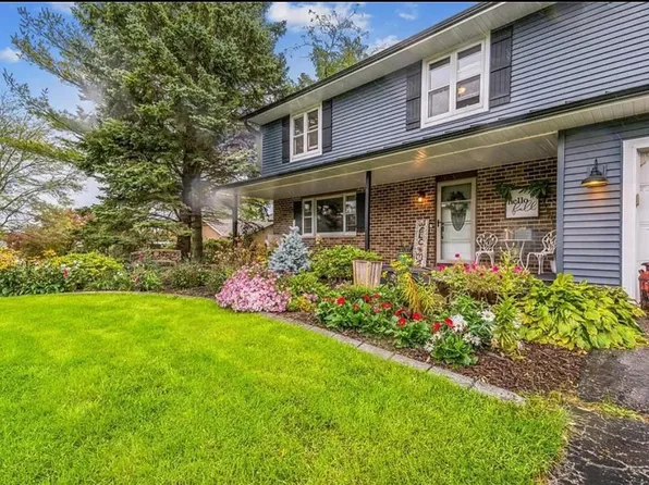 6657 Winding Way, Deforest, WI 53532