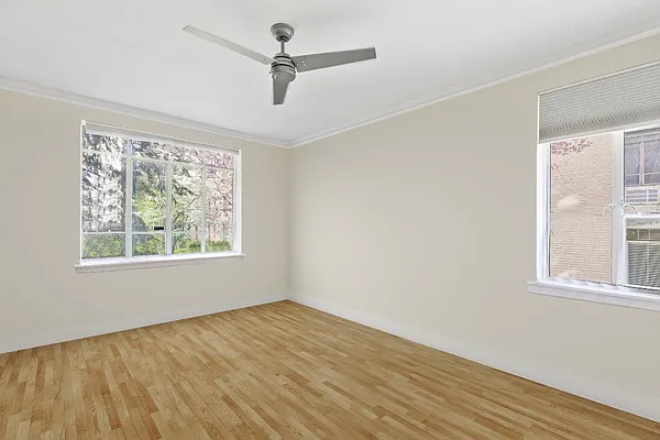 Sold by Bank Neary | media 5