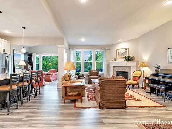 4th image of 4700 Albright Ct SW #6