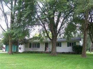 45180 Harris Rd, Belleville, MI 48111