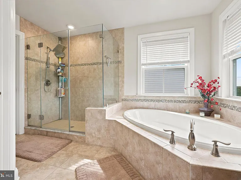 514 Quarry Point Rd — Photo 14