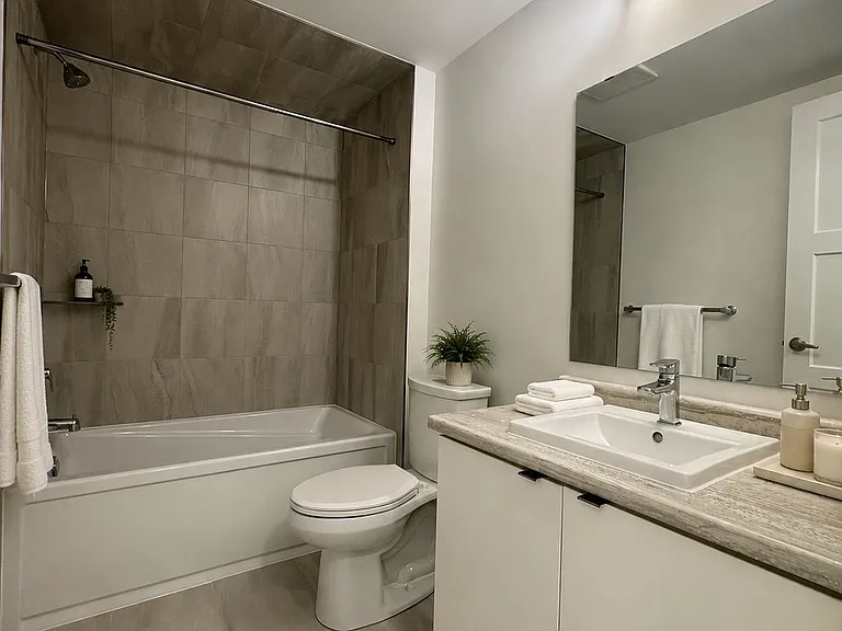 93 Arthur St S #803 — Photo 4