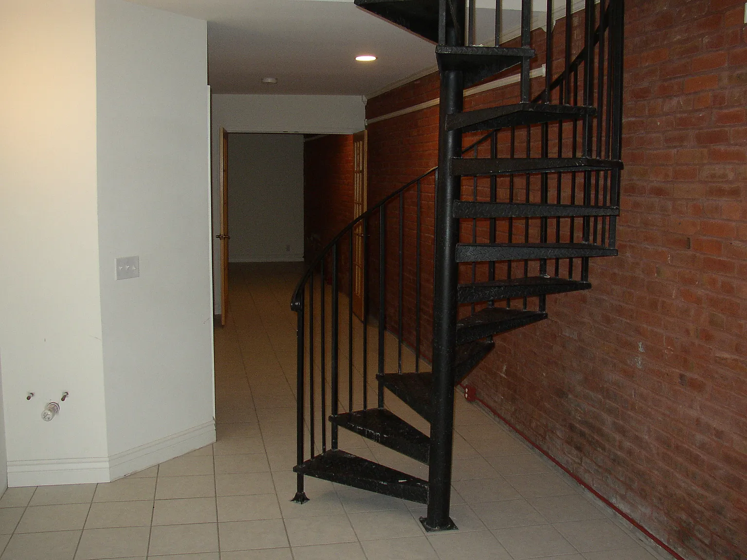 721 Lami Street — Photo 4