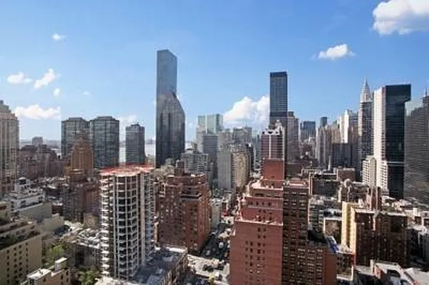 Rented by New York Condo & Real Estate | media 7