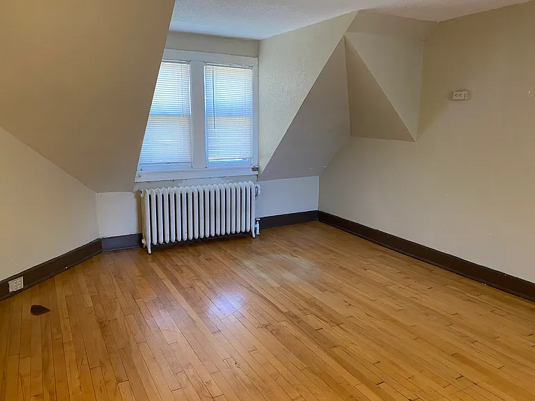 2958 N Prospect Ave — Photo 16