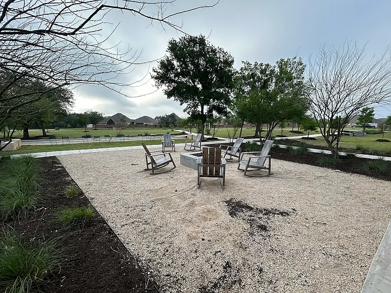 276 Washington Dr — Photo 25