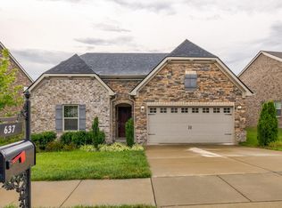 637 Fall Creek Cir, Goodlettsville, TN 37072