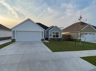 3790 Rockdale St, Springdale, AR 72764
