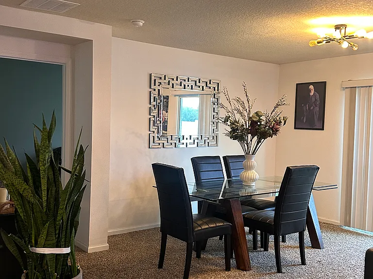 2706 Oak Stream Dr — Photo 8