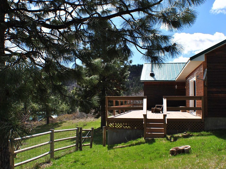 2nd image of 270 Wilderness Way