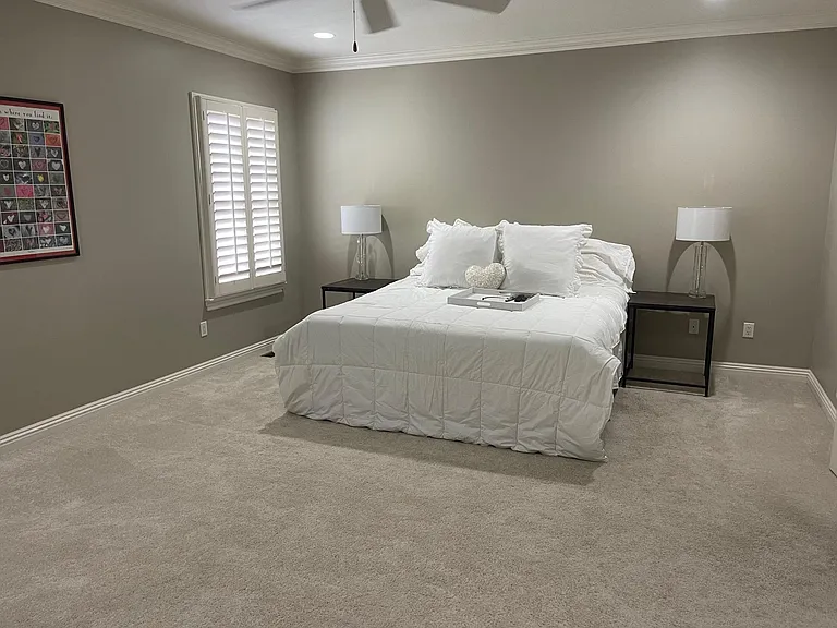 402 Georgetowne Ct — Photo 16