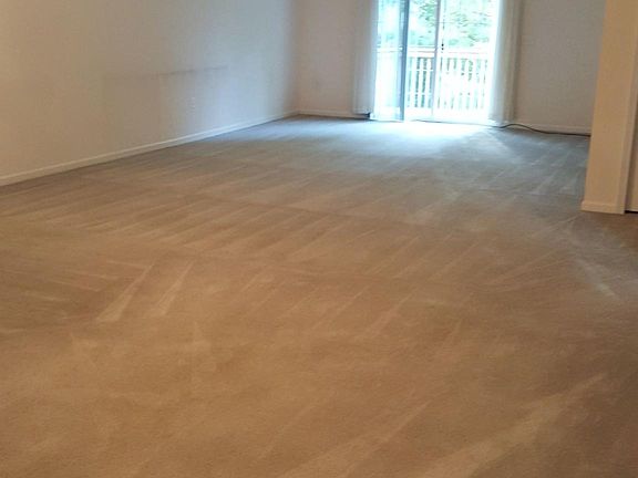 5th image of 241 Portage Trail Ext W APT 2