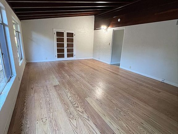 5th image of 5737 Spilman Ave